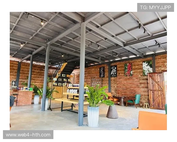 普洱格蘭芬多选手“左手咖啡右手茶”,沉浸式体验茶咖文化赛道 普洱格蘭芬多选手“左手咖啡右手茶”,沉浸式体验茶咖文化赛道