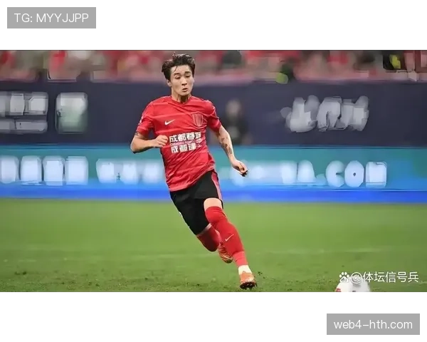 韦世豪独中两元，成都蓉城3-1击败青岛西海岸取赛季首胜